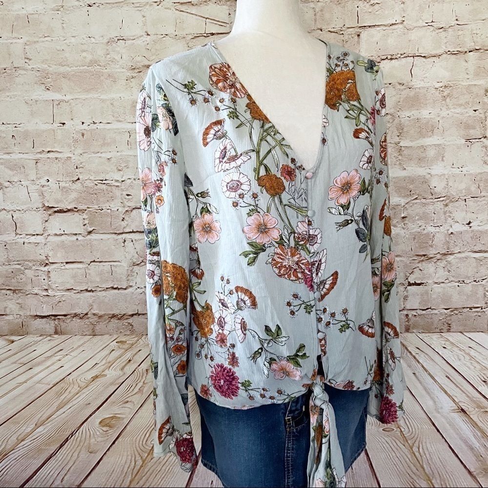 GLAM Los Angeles floral boho blouse
